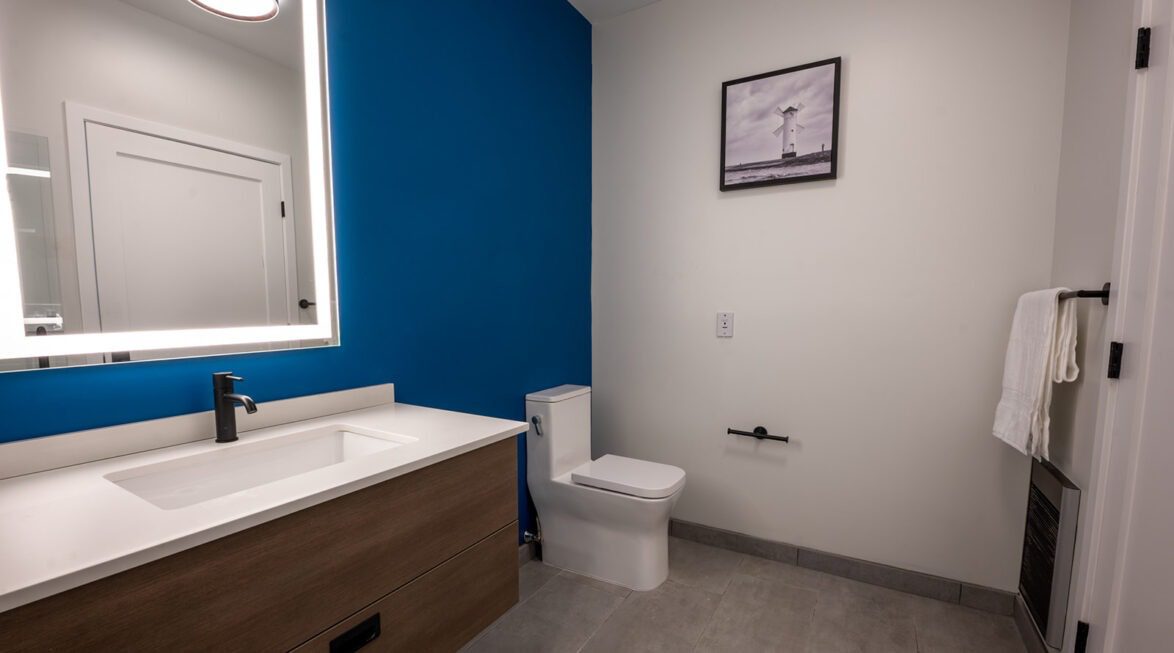 Inside of the Bathroom: Paramount Wellness Retreat